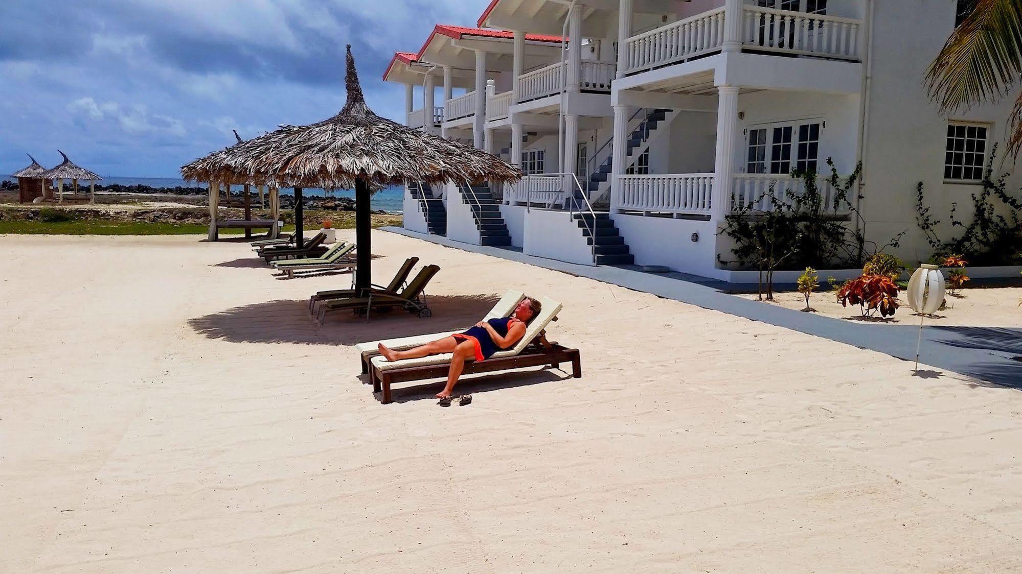 Clifton Davids Beach Hotel מראה חיצוני תמונה
